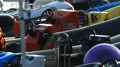 揭秘曼联最新财报：债务激增至12.9亿镑，亏损竟高达840万镑！深度解析红魔经济现状！