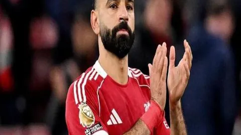 揭秘战报：阿森纳力克曼联，领跑积分榜，曼城与维拉齐遭滑铁卢！